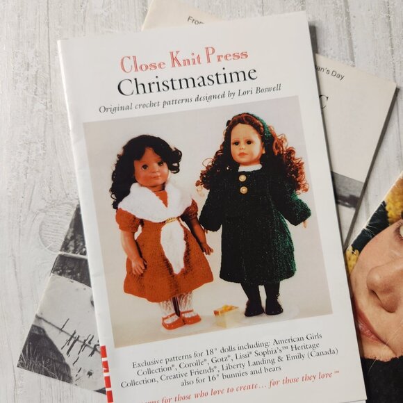 Vintage Lot of Crochet Knit Pattern Books Sweaters Baby Clothing Adult Clothing - Picture 7 of 11